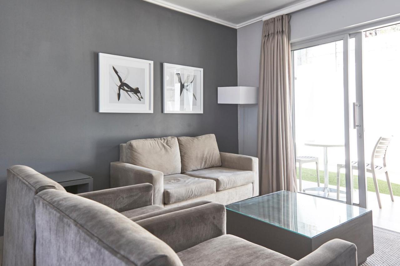 The Residency Hurlingham Йоханесбург Екстериор снимка